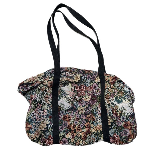 victoria rosenthal Handbags - Vintage Victoria Rosenthal Design Floral Tapestry Weekender Bag